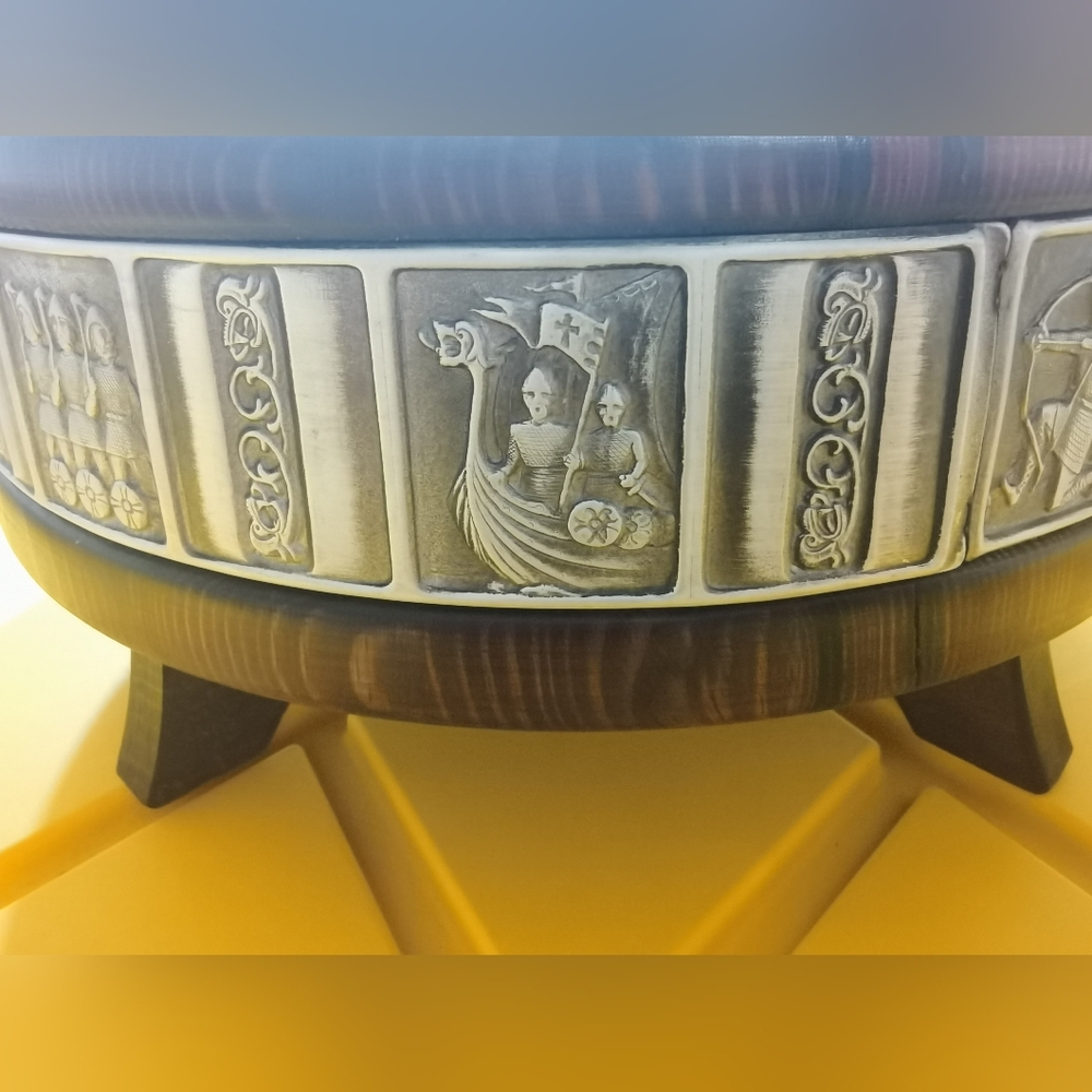 Vintage Hardanger Tredesign Norwegian Wood Bowl w/feet Pewter Viking Folk Art - Picture 4 of 9